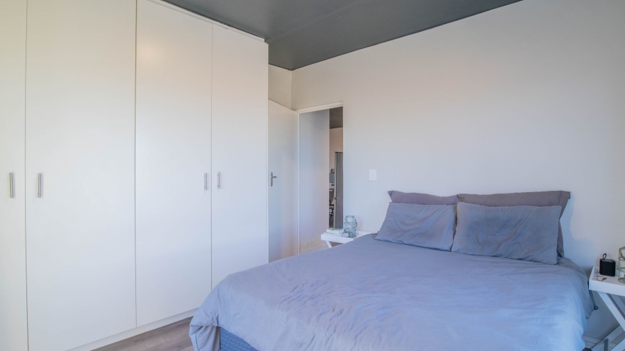 2 Bedroom Property for Sale in Muizenberg Western Cape